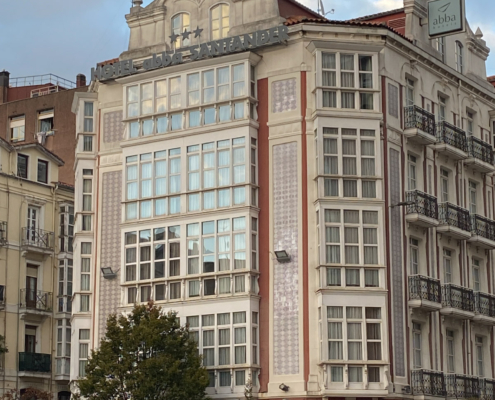 Wir sind da. Unser Hotel in Santander