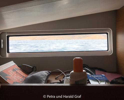 Mulitfunktionsablage in meiner Koje. Mehr Platz war nicht.