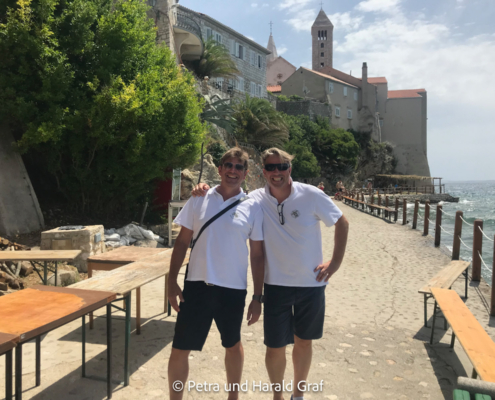 Unsere beiden Skipper Tom (links im Bild) und Tommy (rechts im Bild)