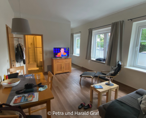 Unsere Suite mit Blick Richtung Küche.